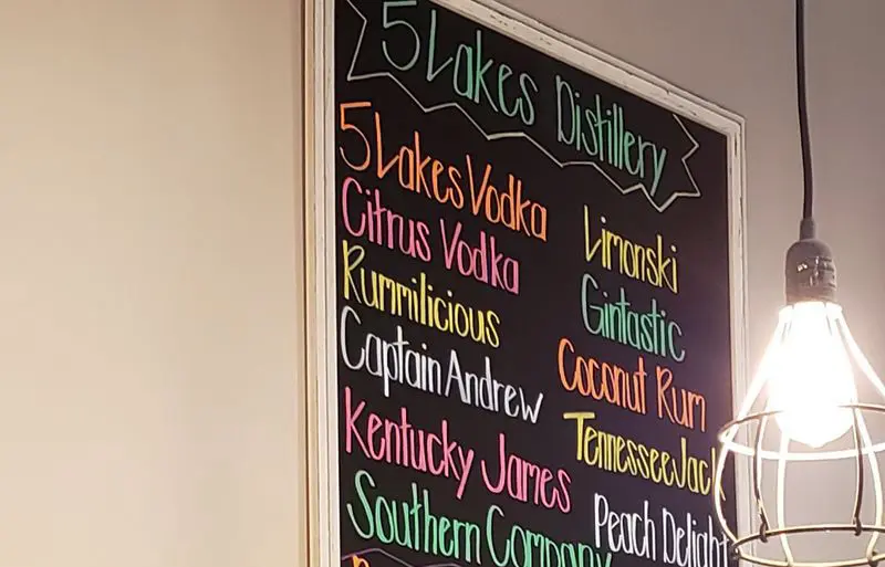 5 Lakes Brewing